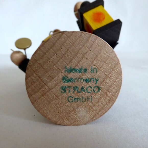 NEW 5.5” KADEN & STRACO ERZGEBIRGISCHE GERMAN NIGHT WATCHMAN INCENSE SMOKER - Picture 11 of 15